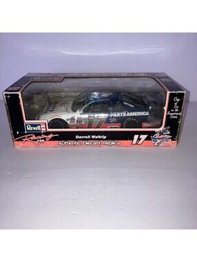 Vintage 1997 Darrell Waltrip #17 Nascar Revell Diecast 1:24 NEW